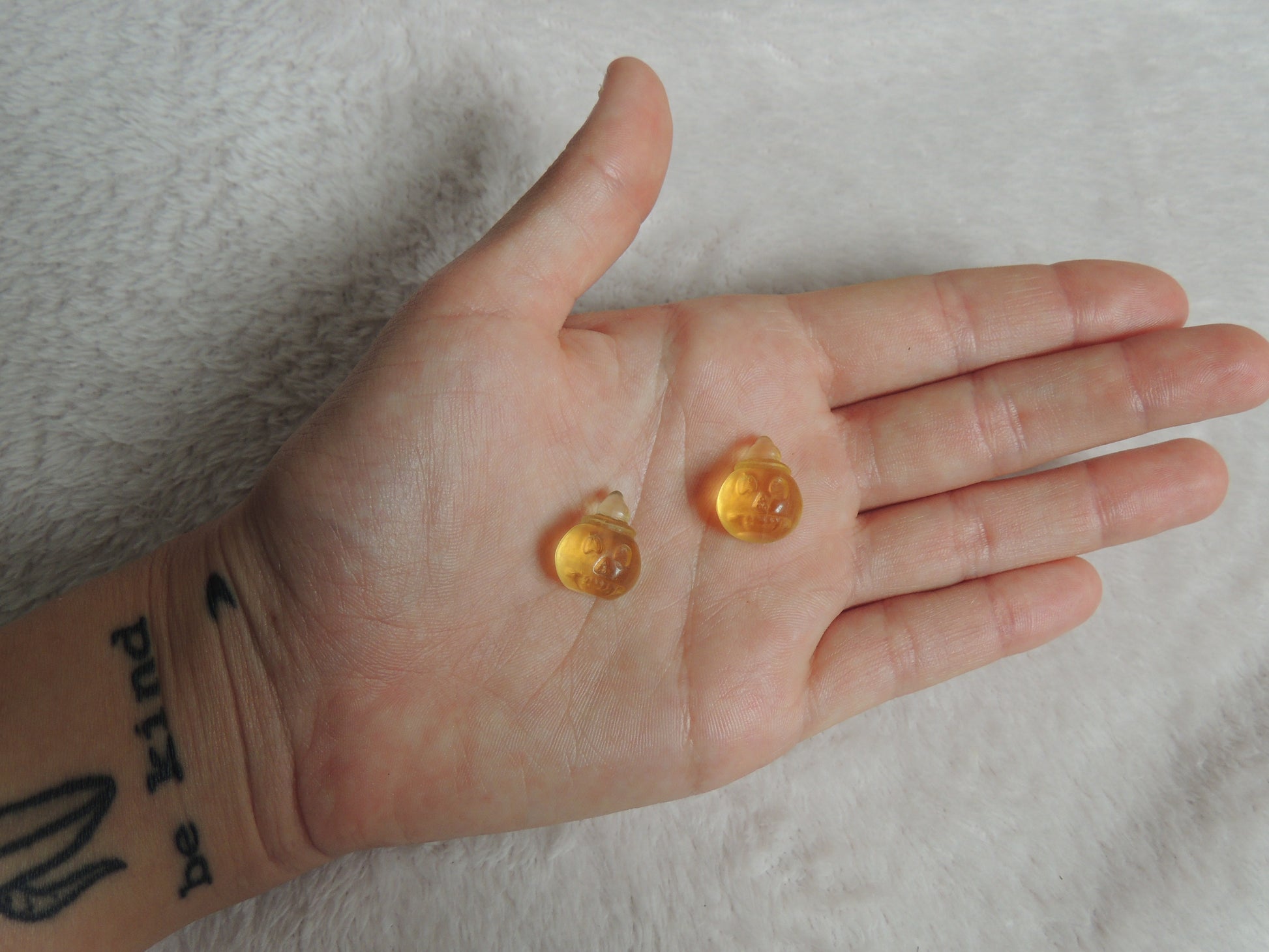 Mini Fluorite Pumpkin Carvings - themoonclub.shop