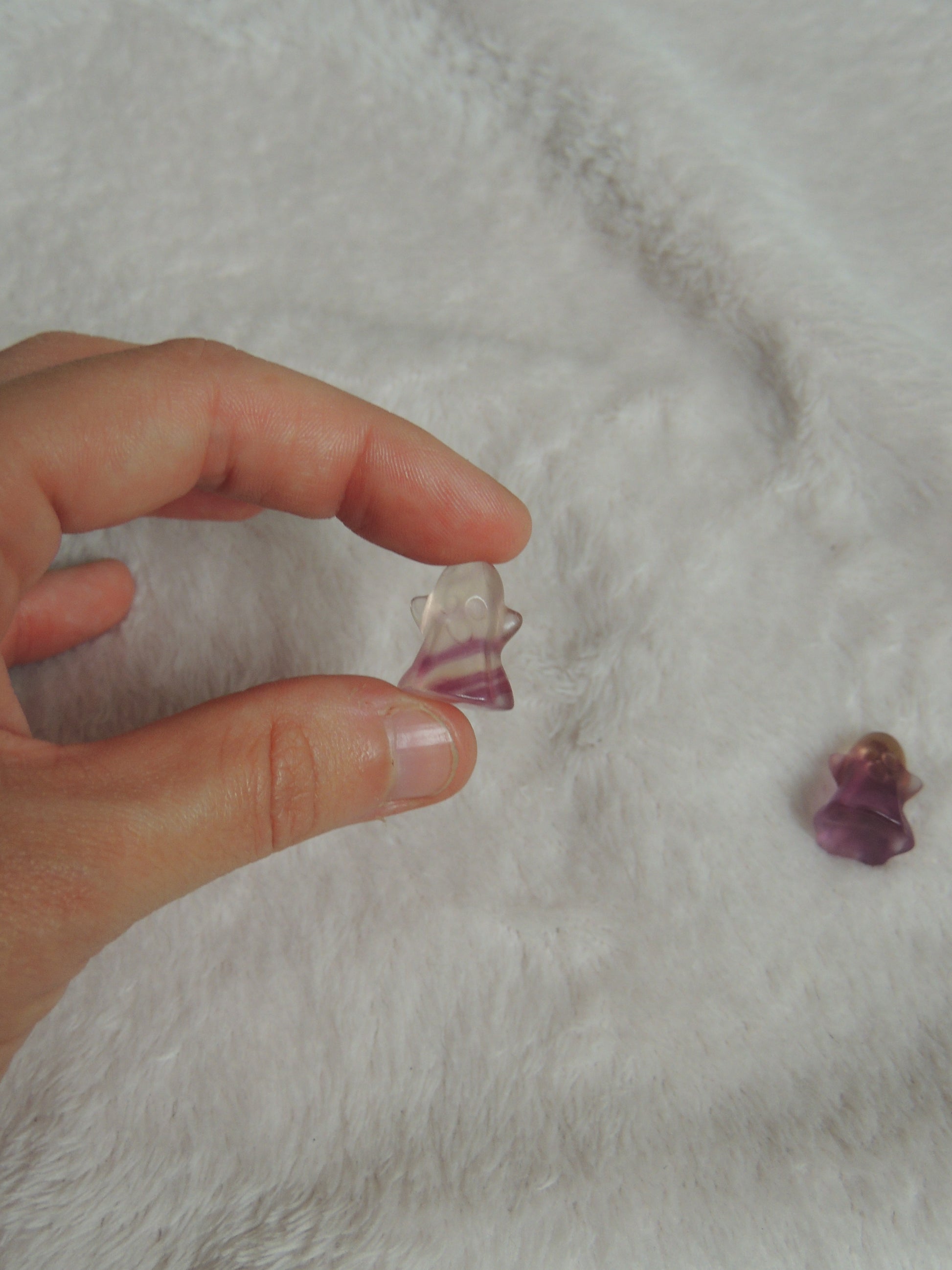 Fluorite Ghost Carvings - themoonclub.shop