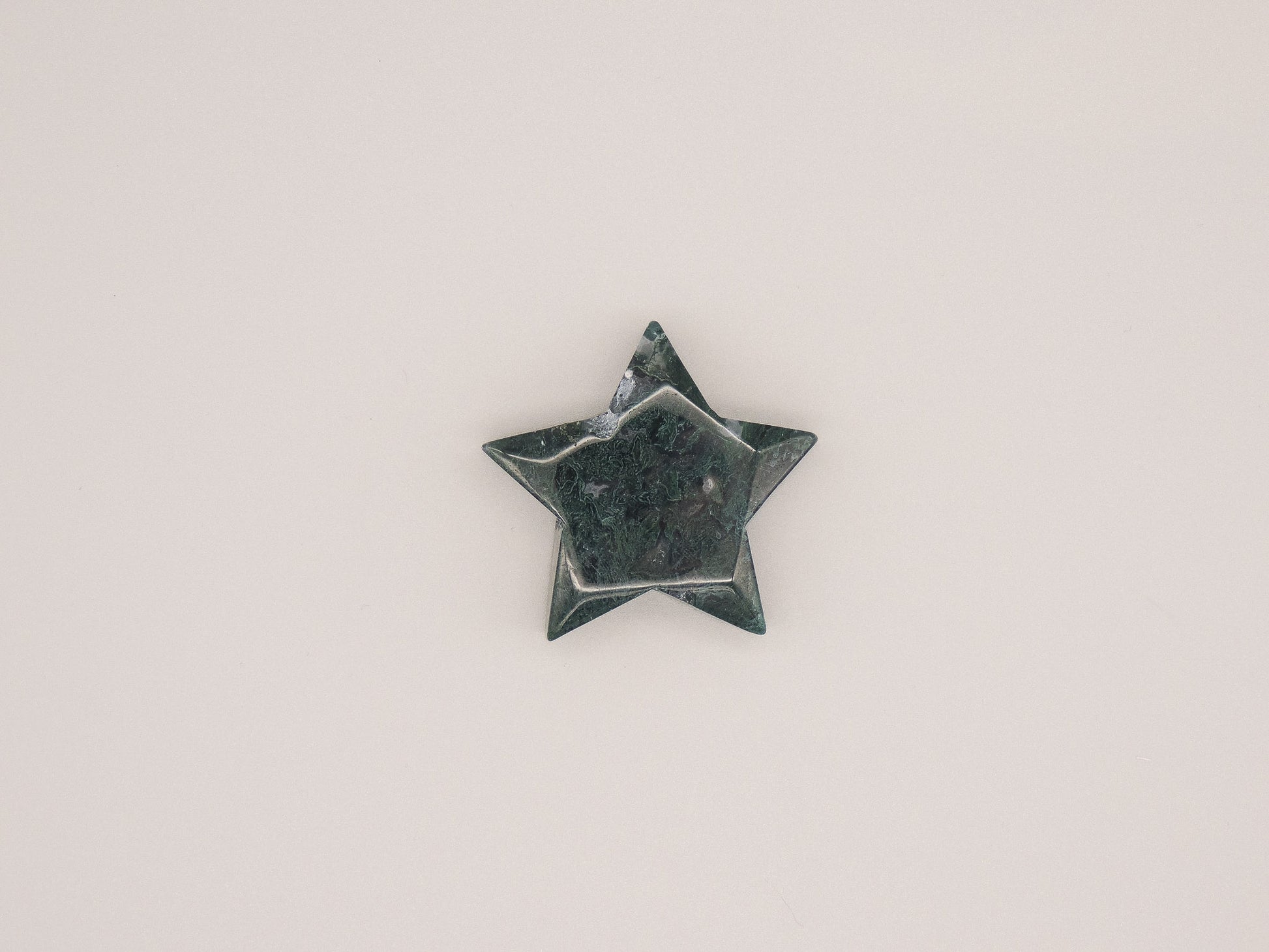 Moss Agate Star Carvings - themoonclub.shop