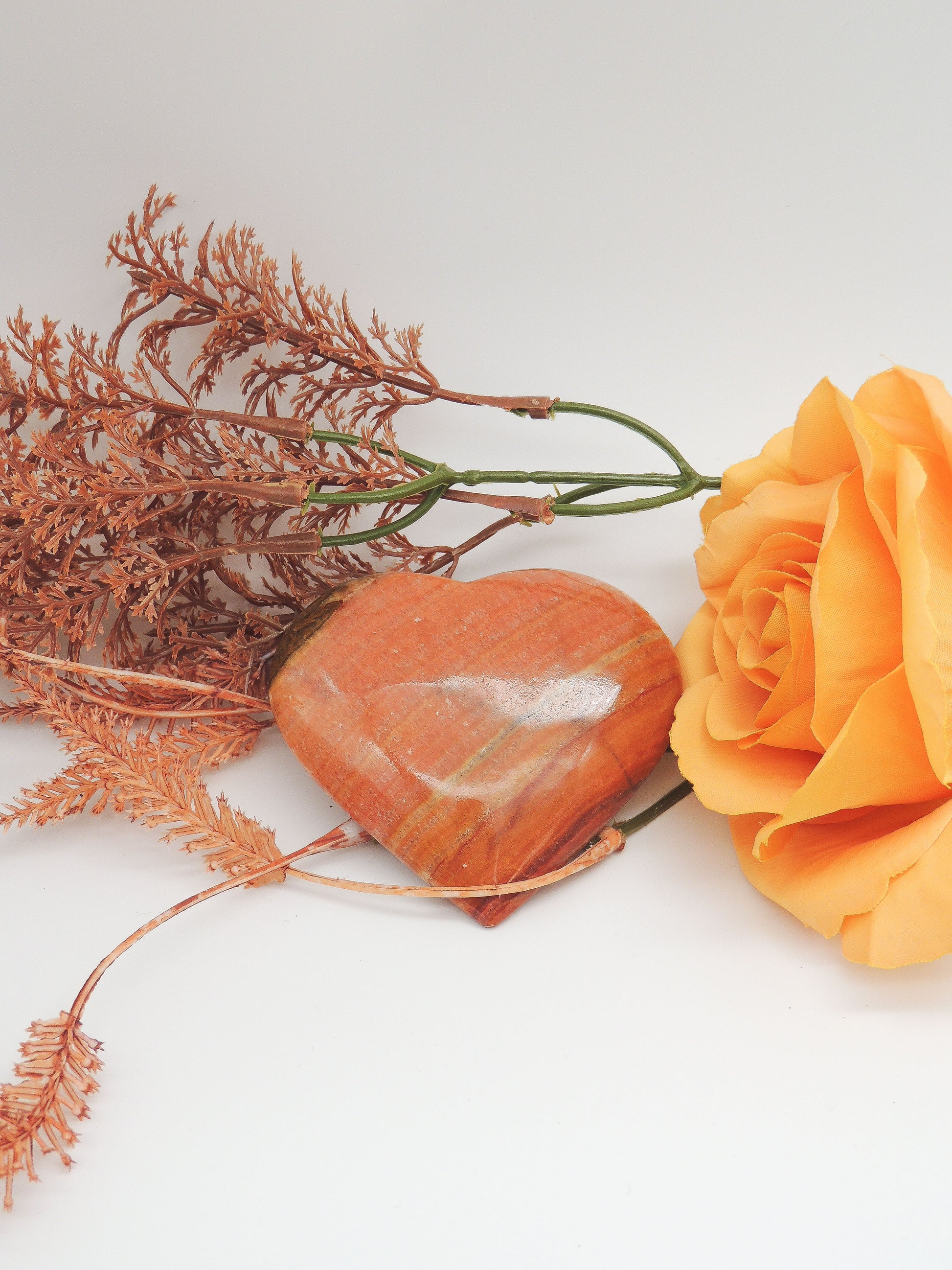 Chocolate/Peach Calcite Heart Carving - themoonclub.shop