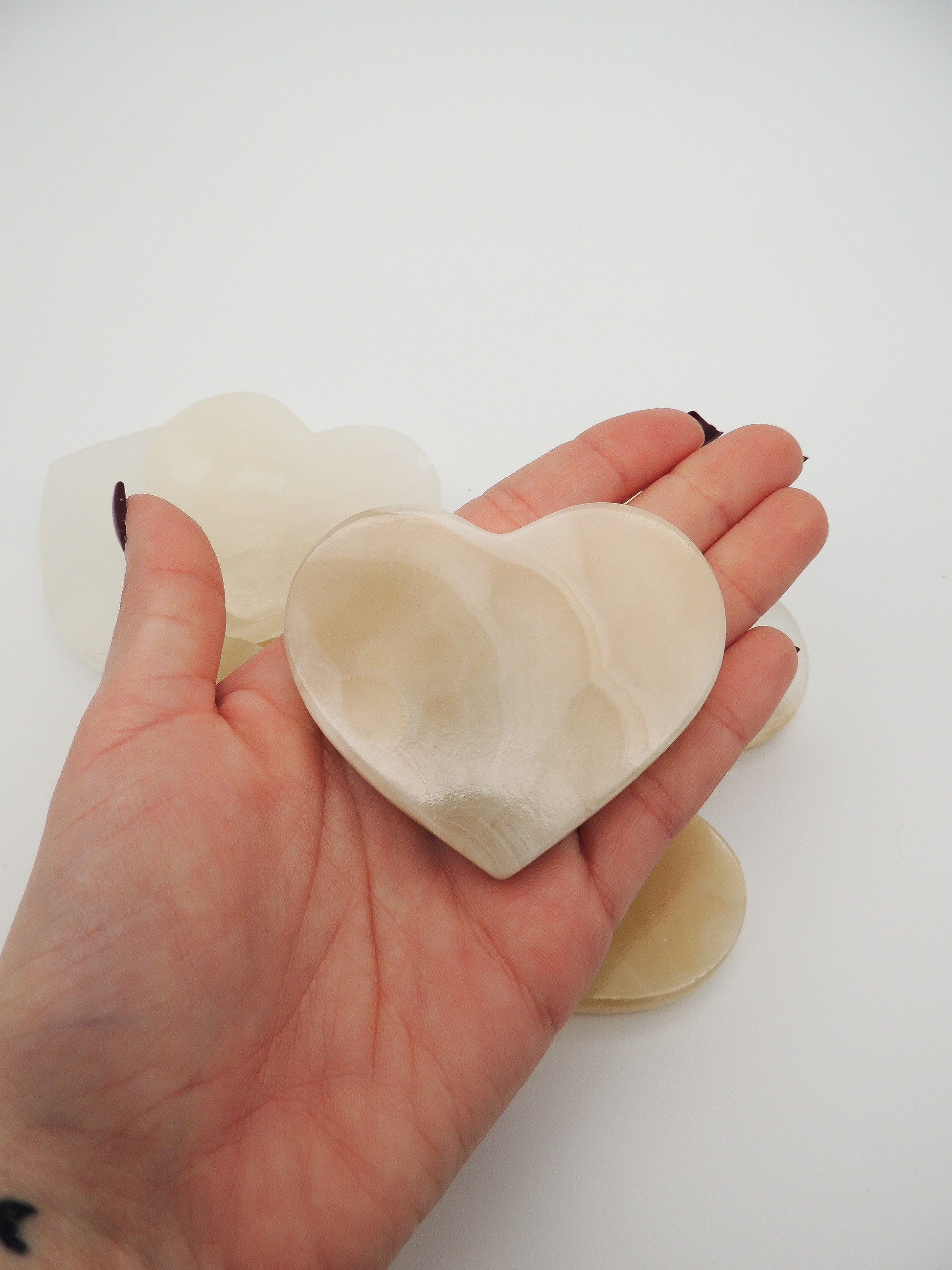 Onyx Heart Carvings - themoonclub.shop