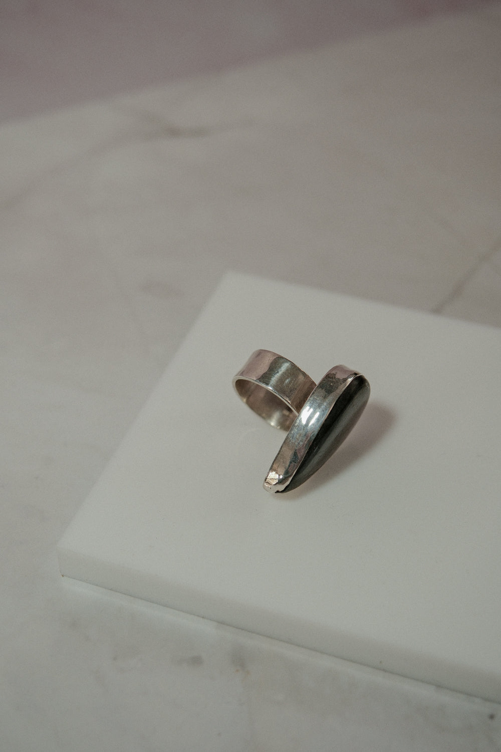 Labradorite Ring - themoonclub.shop
