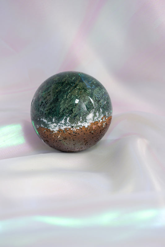 Moss Agate Sphere - themoonclub.shop