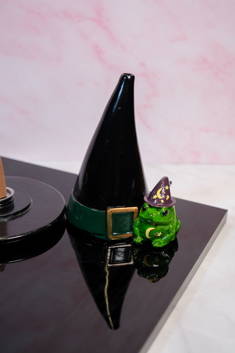 Witches Hat & Frog Incense Burner - themoonclub.shop