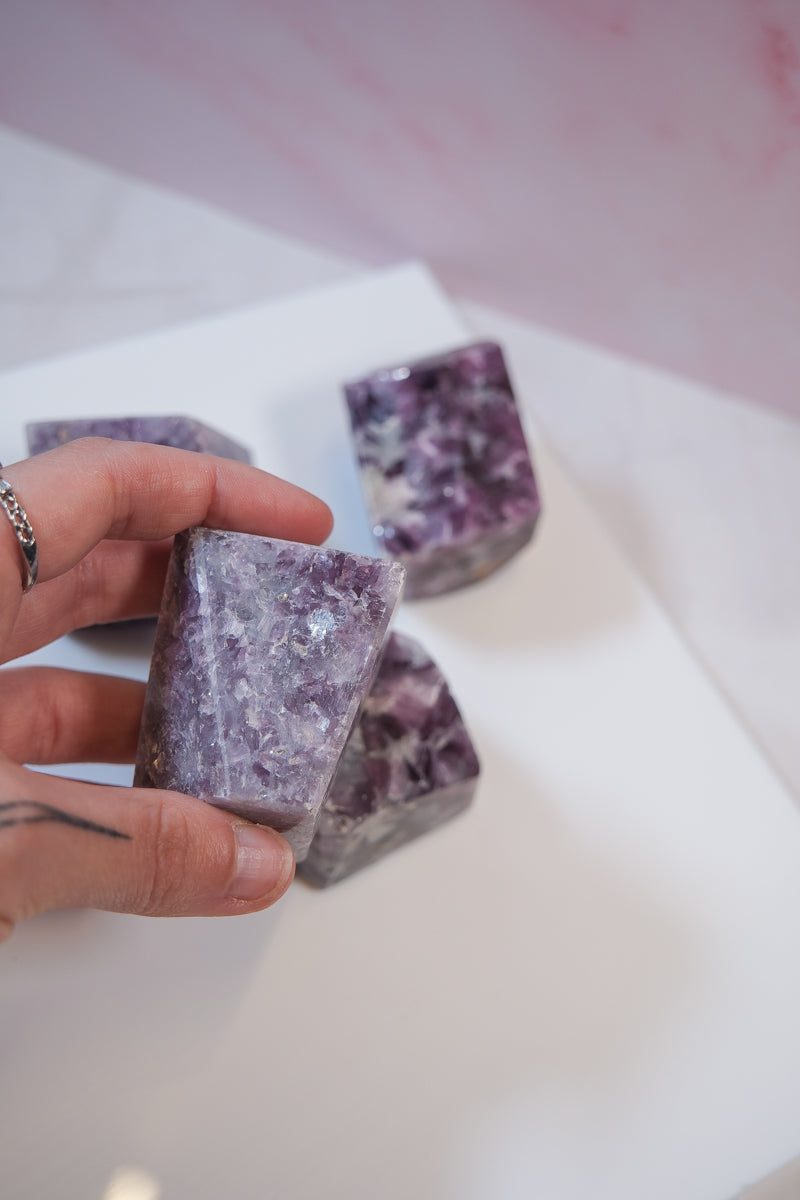 Amethyst Freeforms - themoonclub.shop