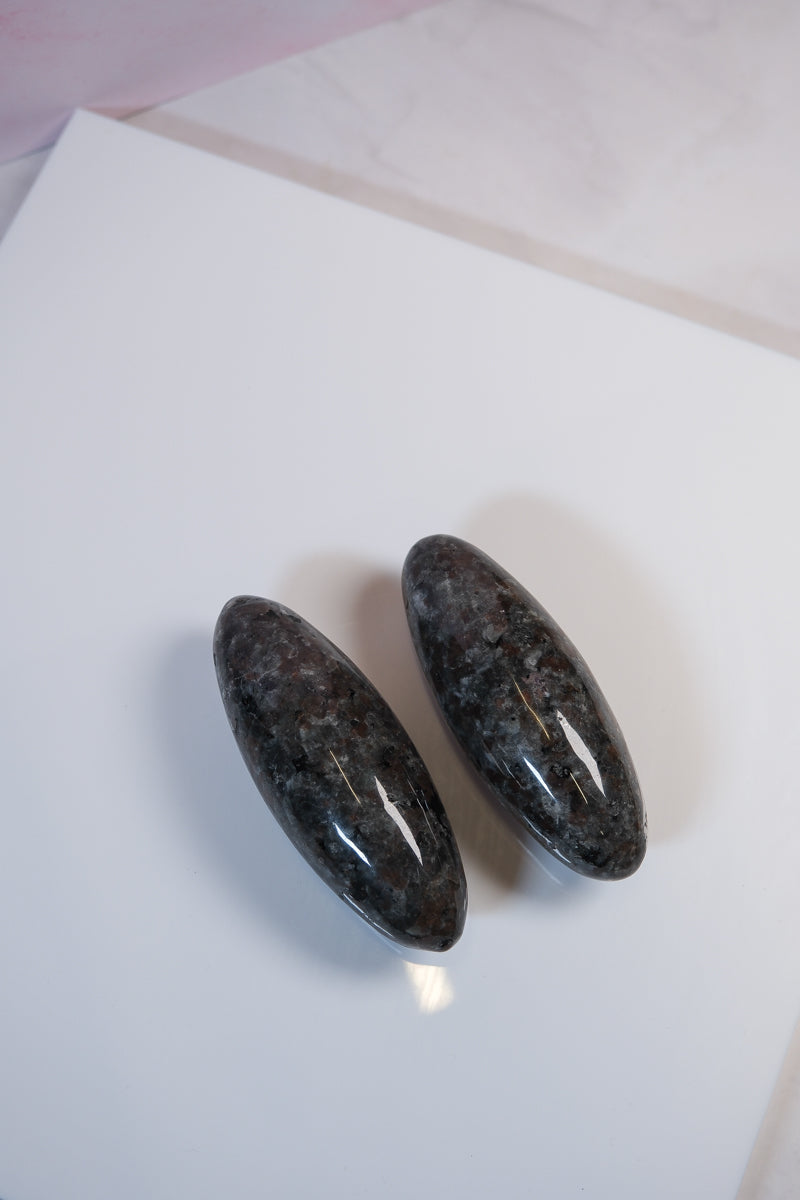 Larvikite Shiva Lingam - themoonclub.shop