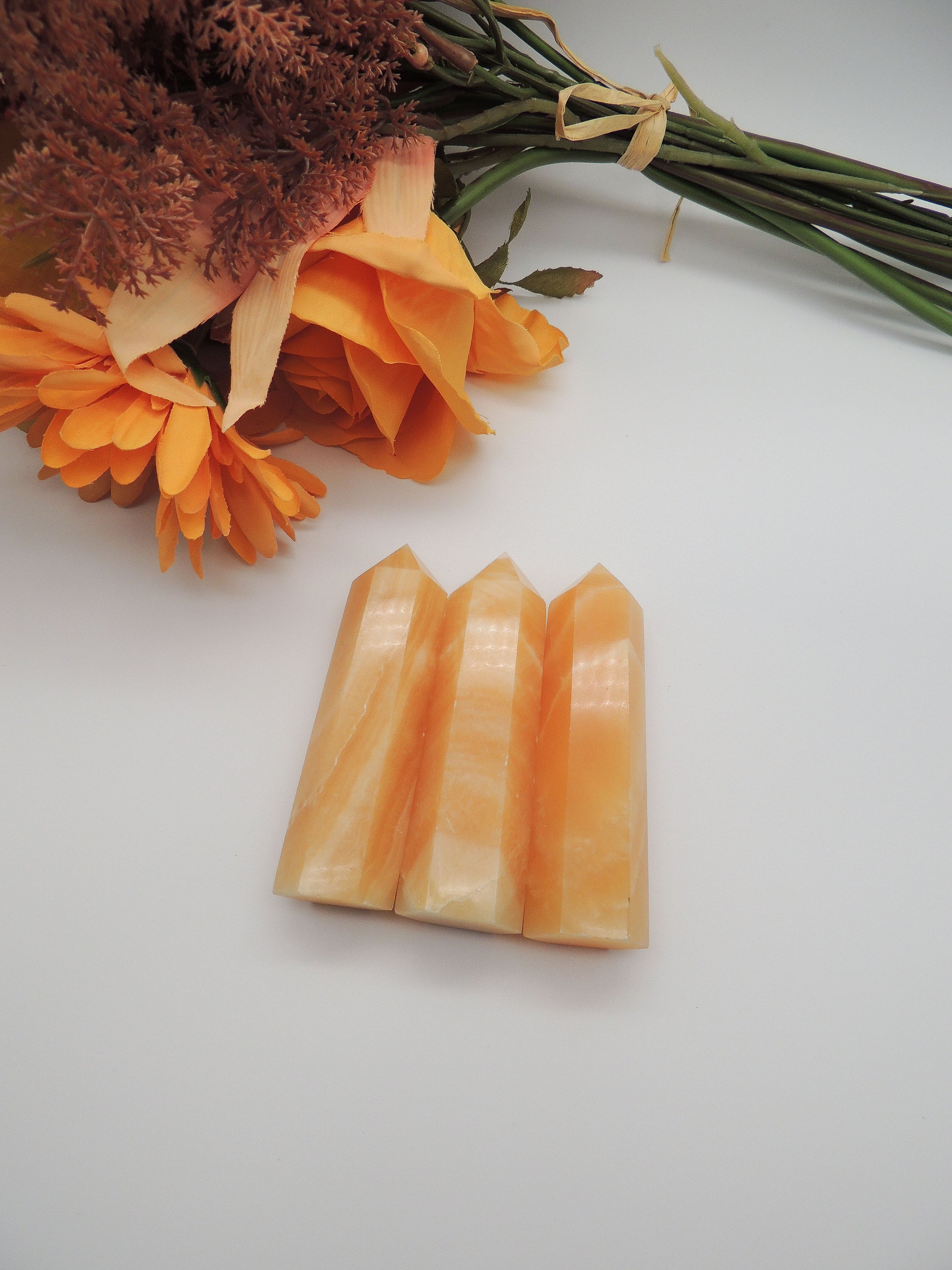 Yellow Calcite Towers - themoonclub.shop