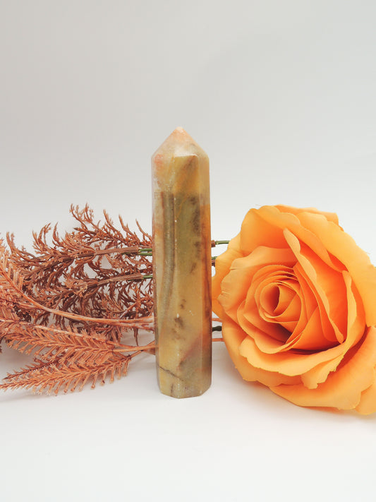Peach Calcite Tower - themoonclub.shop