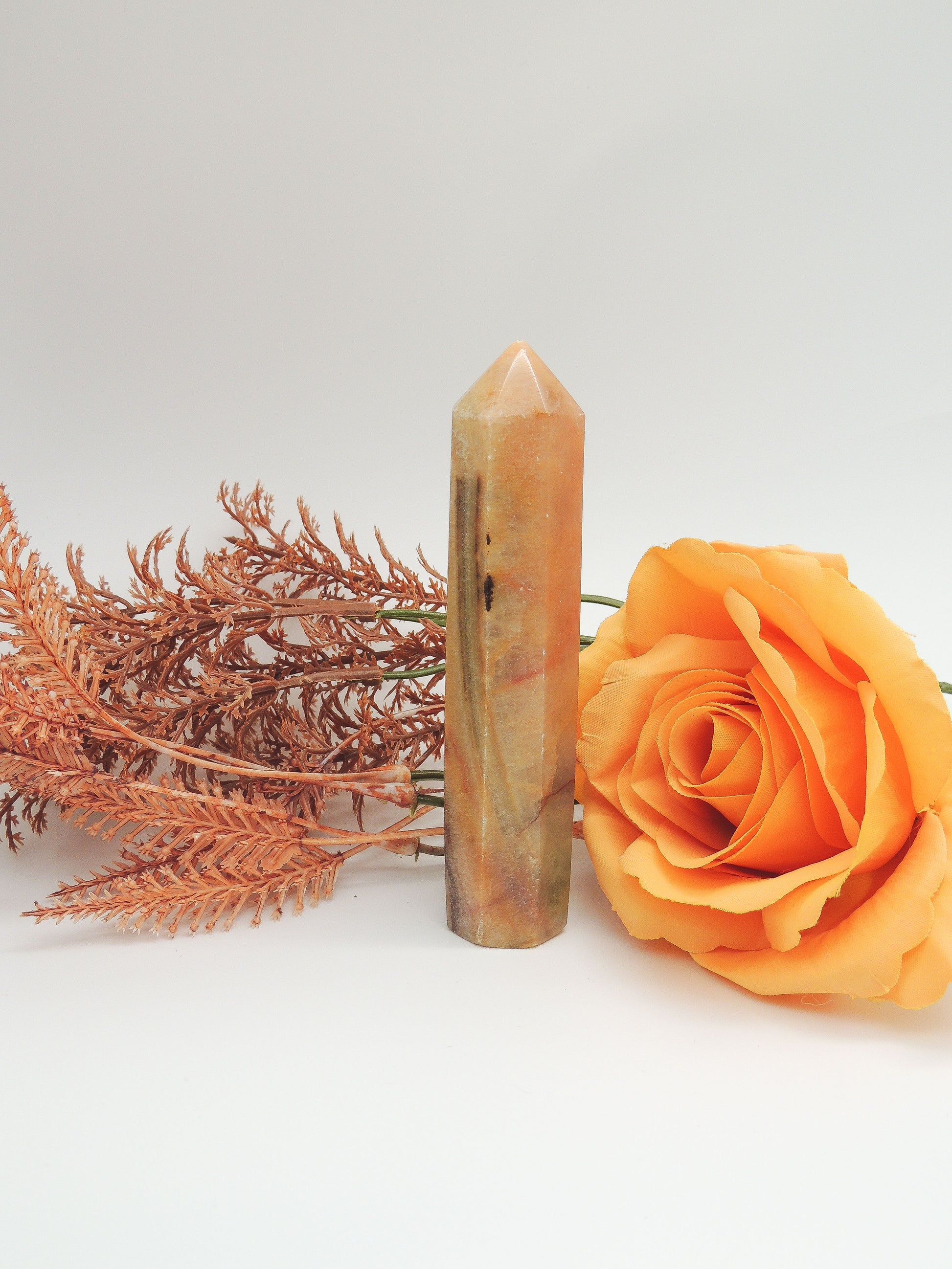 Peach Calcite Tower - themoonclub.shop